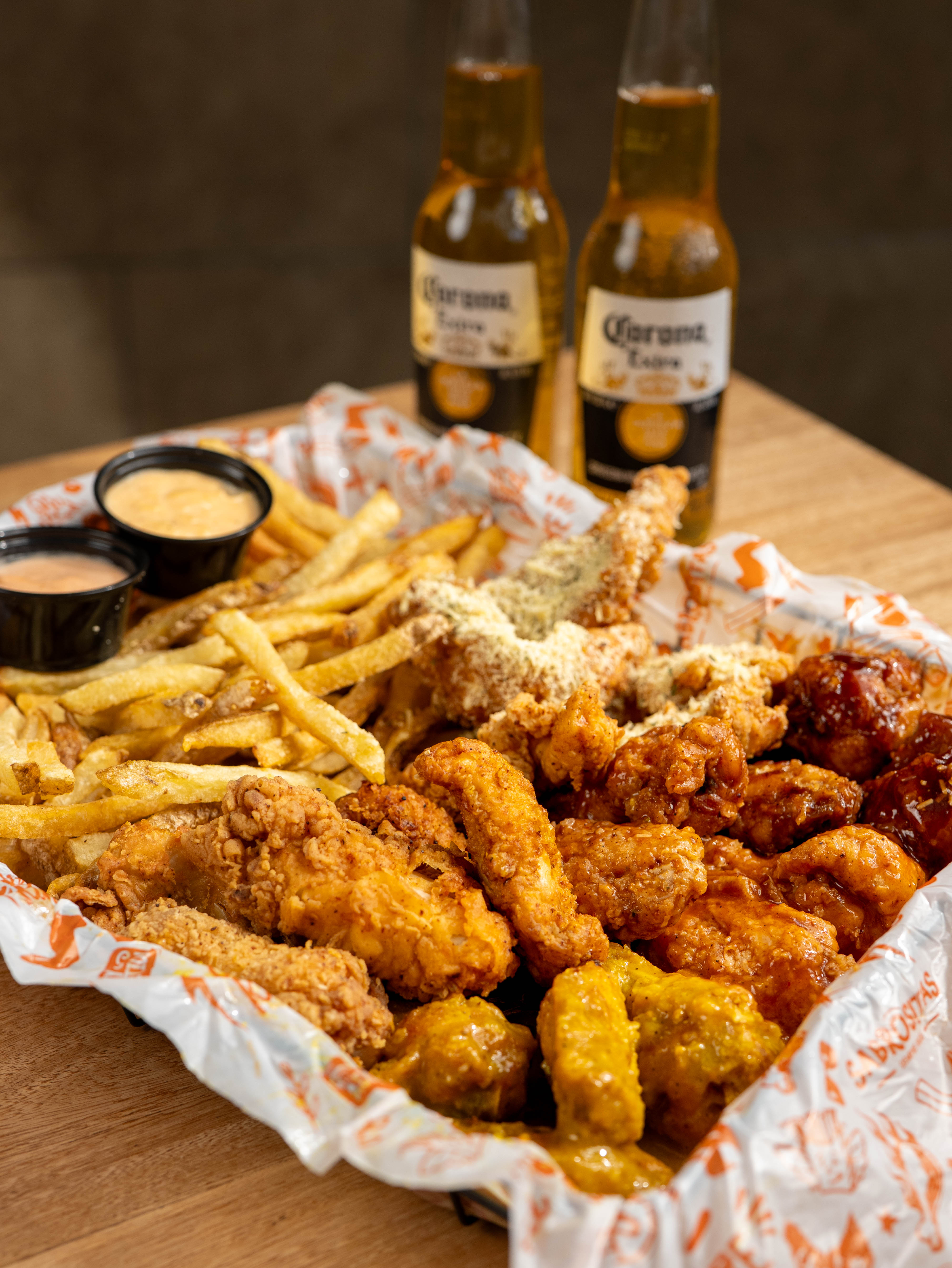 Mix Alitas & Tenders